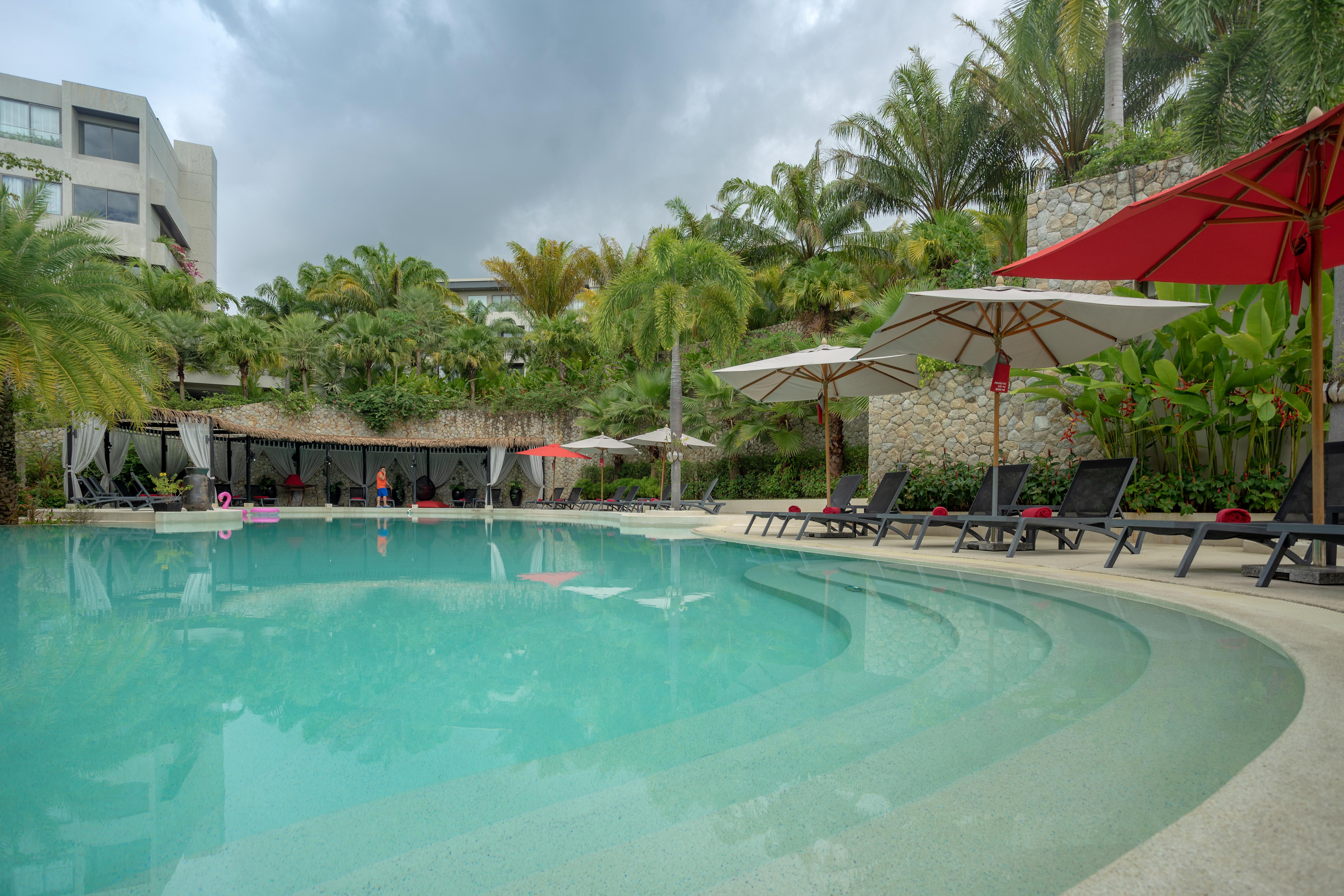 The Pavilions Phuket (Adults Only) Банг Тао Бийч Екстериор снимка The swimming pool at the hotel
